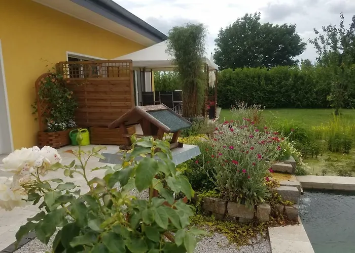 Zum Imker فيلتين