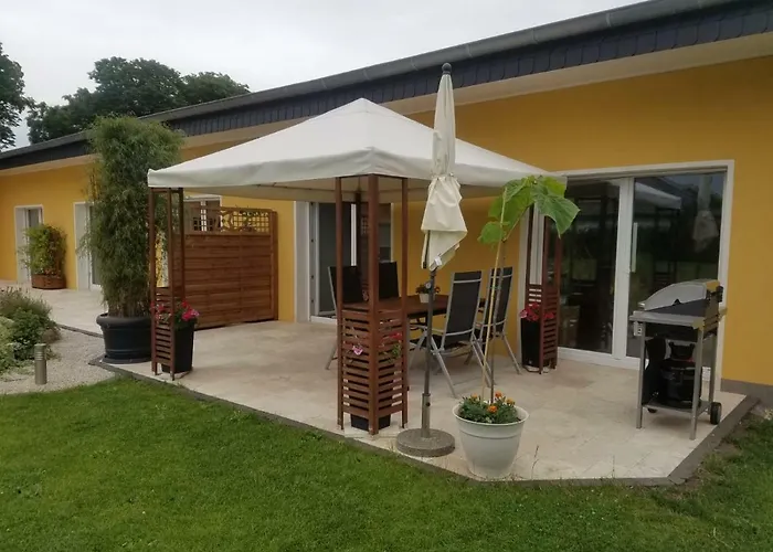 بيت للعطل Zum Imker فيلتين